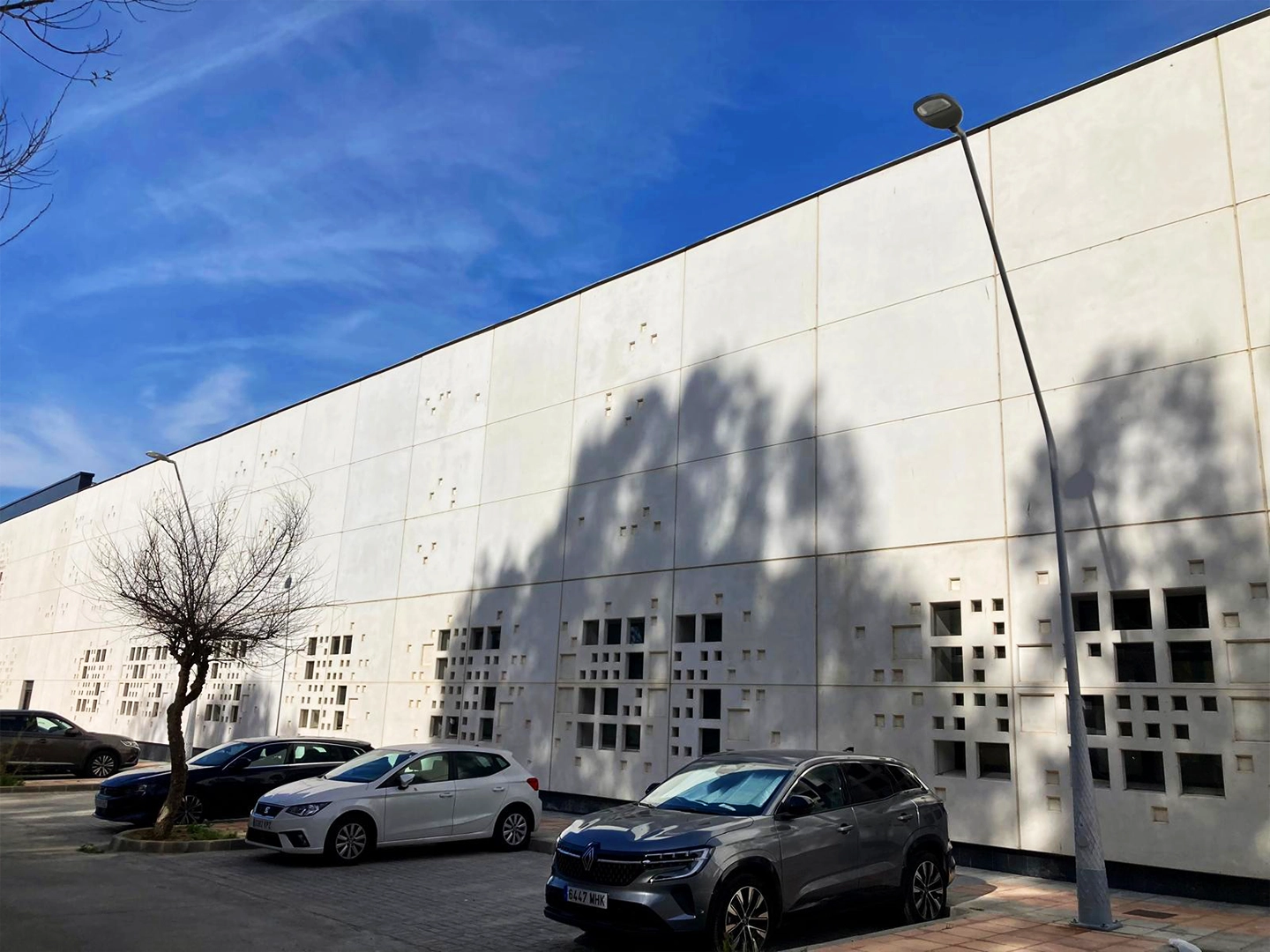imagen proyecto iluminación LED miramar bajo