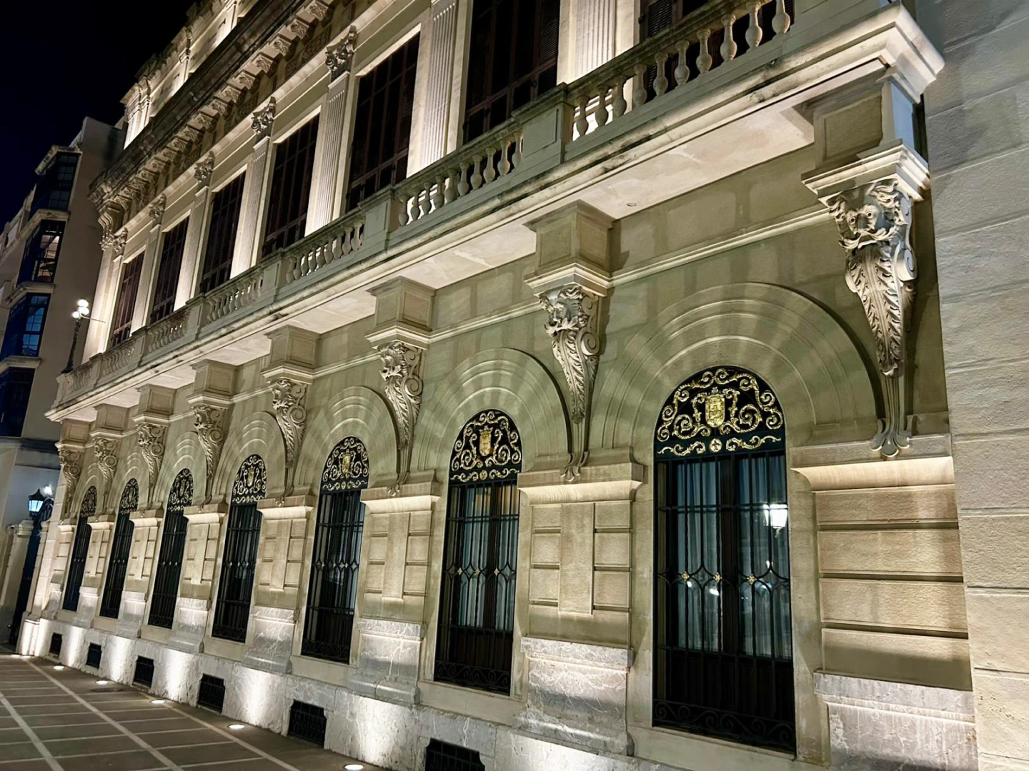 imagen del alumbrado público de ceuta